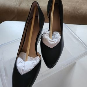 ***BRAND NEW*** 1STATE wedge pumps